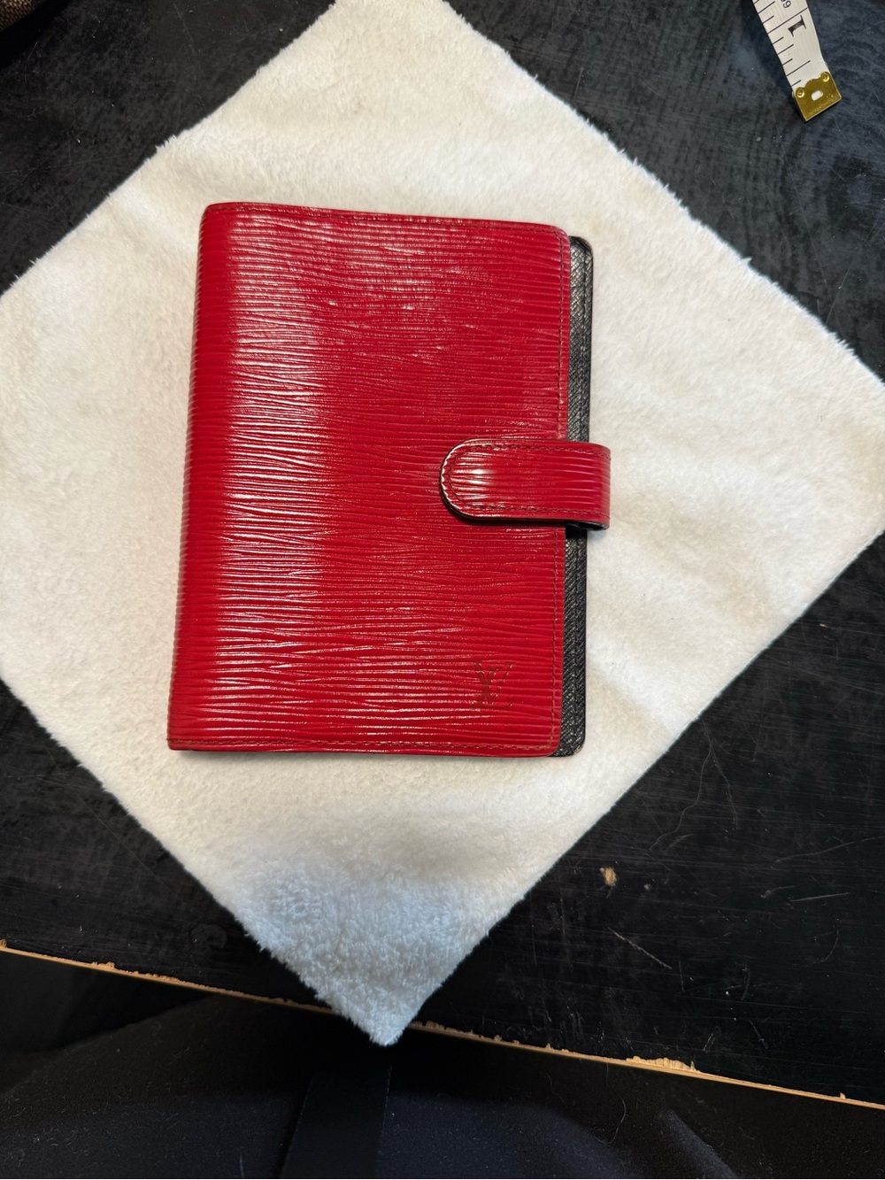 Louis Vuitton Agenda PM in Castilian Red Épi Leather